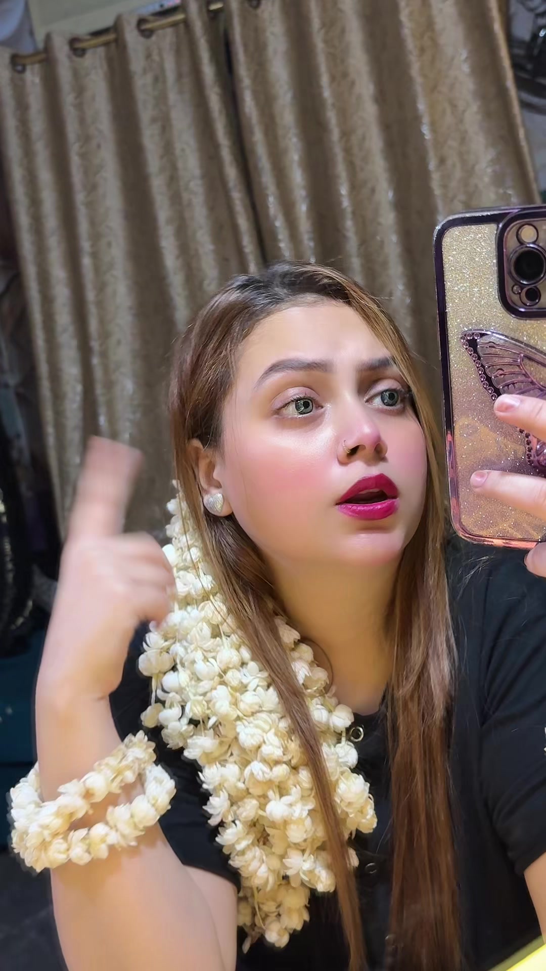@Nishakhan
