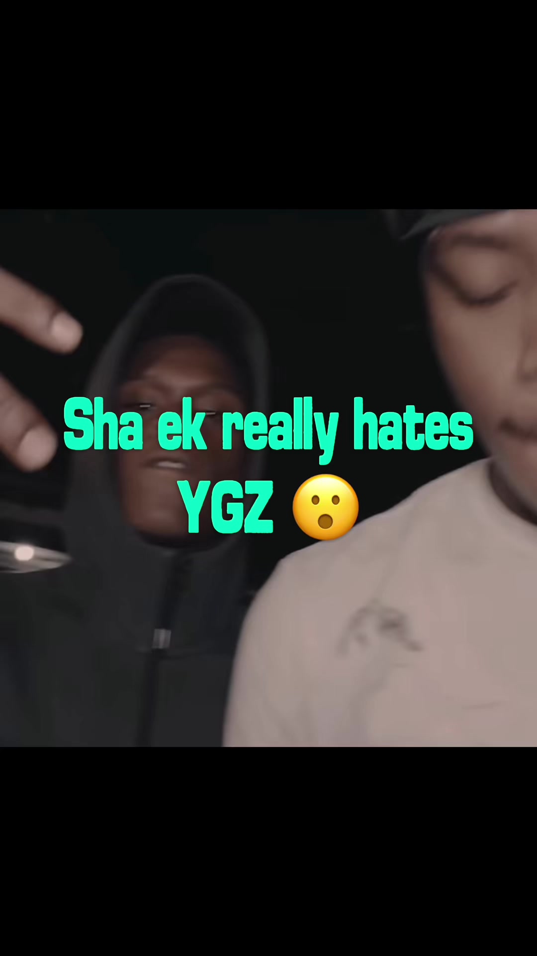@⃟