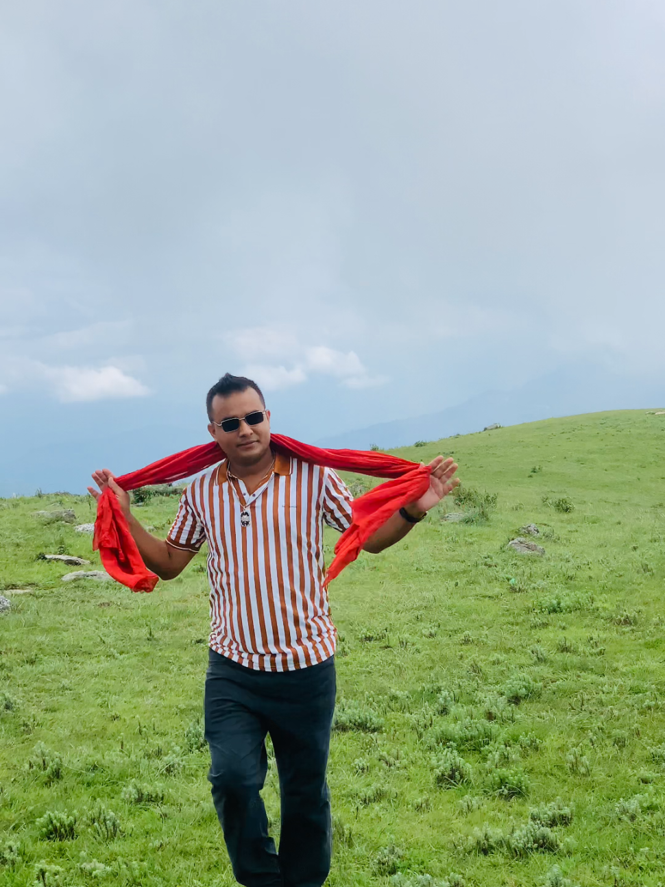 @MR.@राजु🧿
