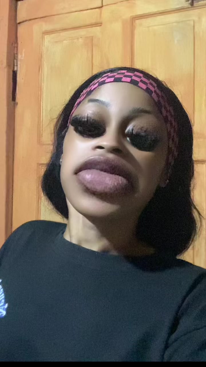 @Pretty_R🕷️