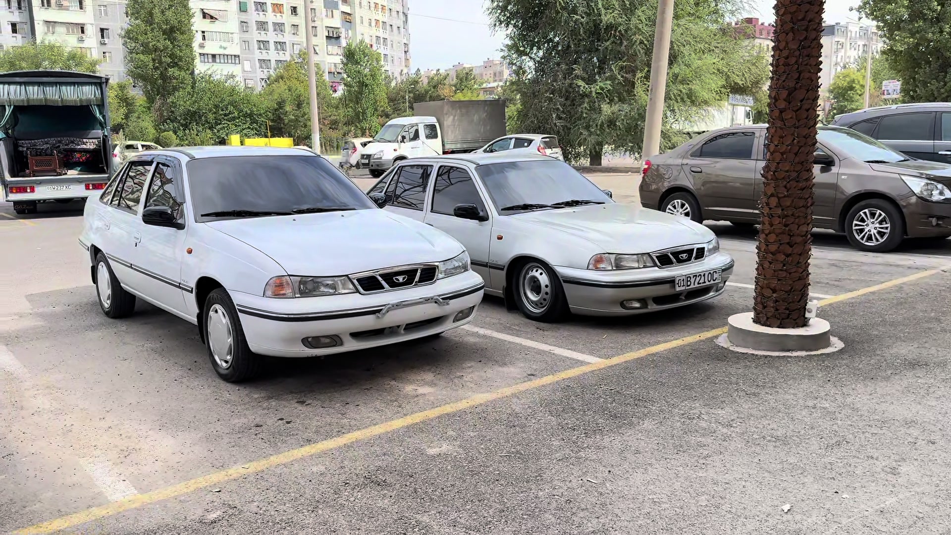 @uzsbn7