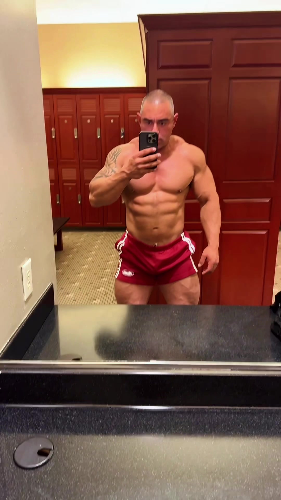 @LRodRB