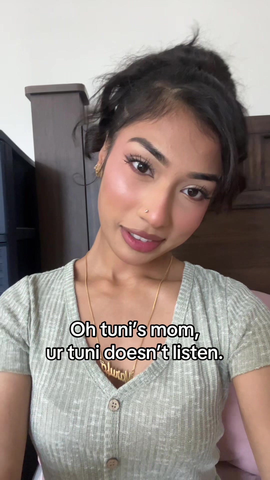 @??