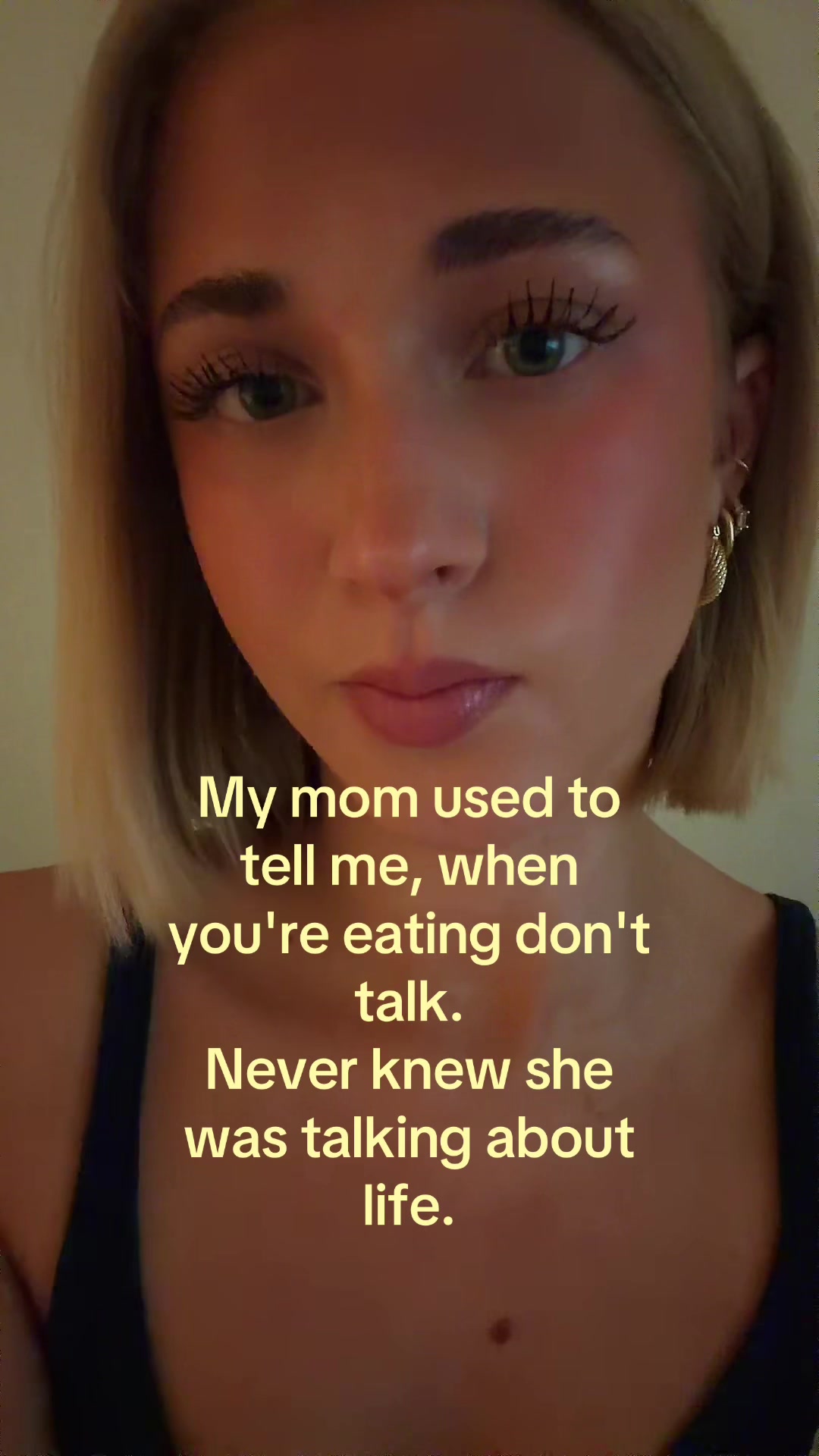 @theelliebarker