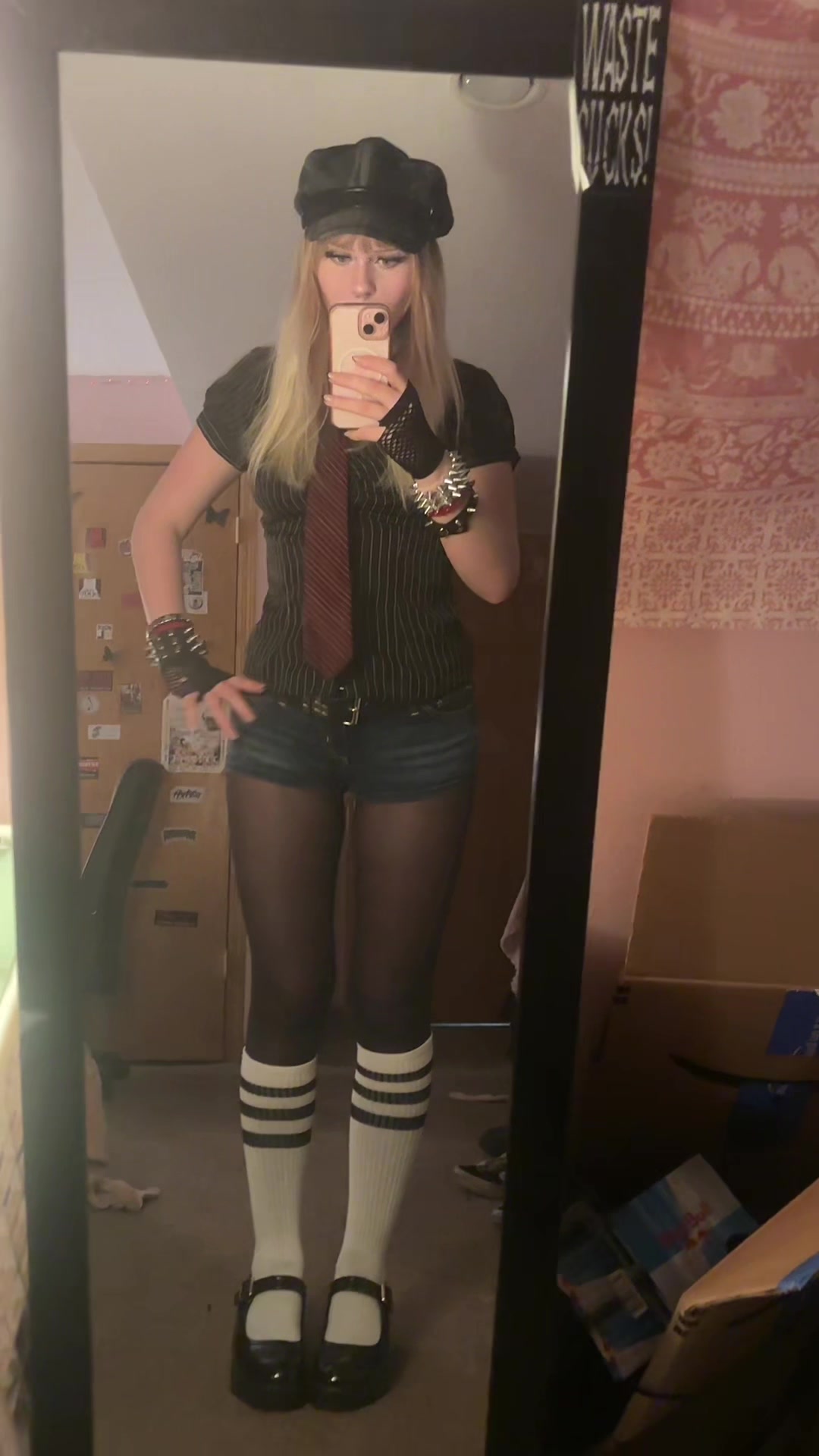 @kayla ✦
