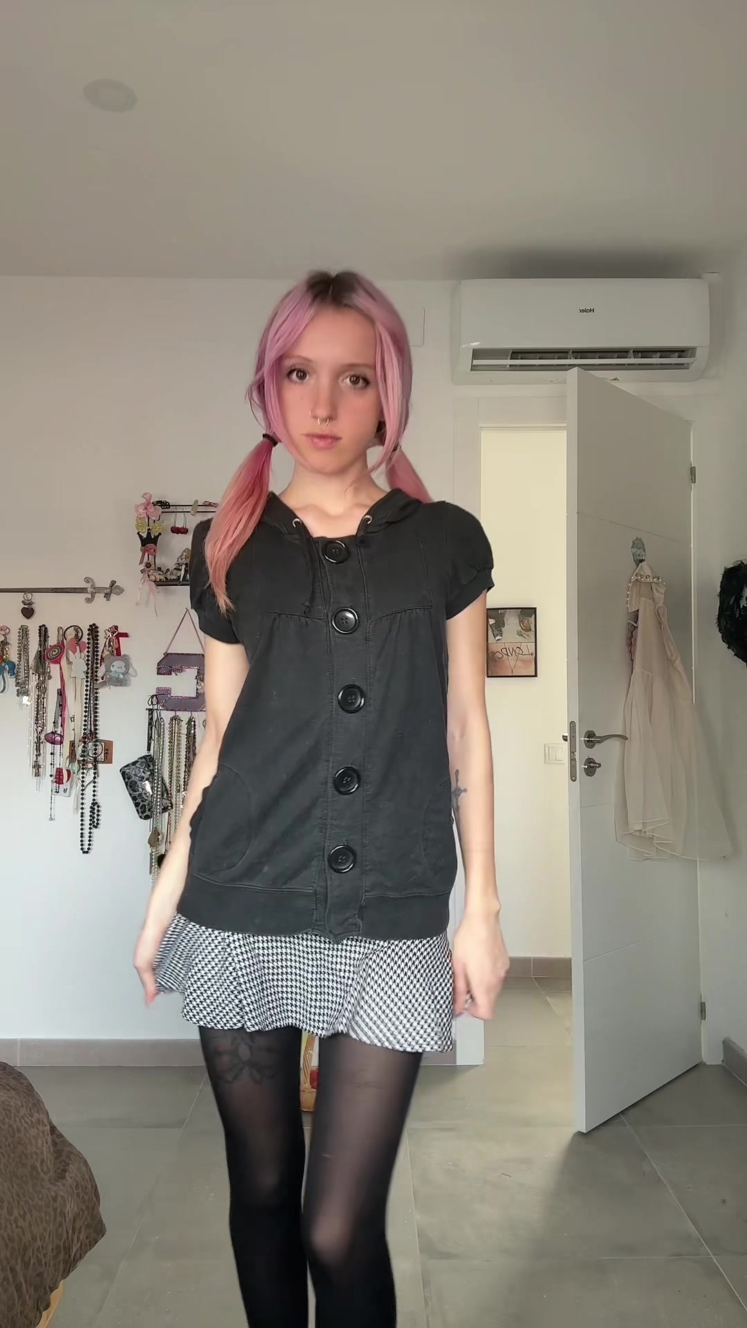 @rottenpixie777