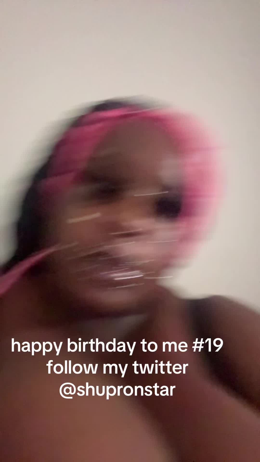 @pinkie