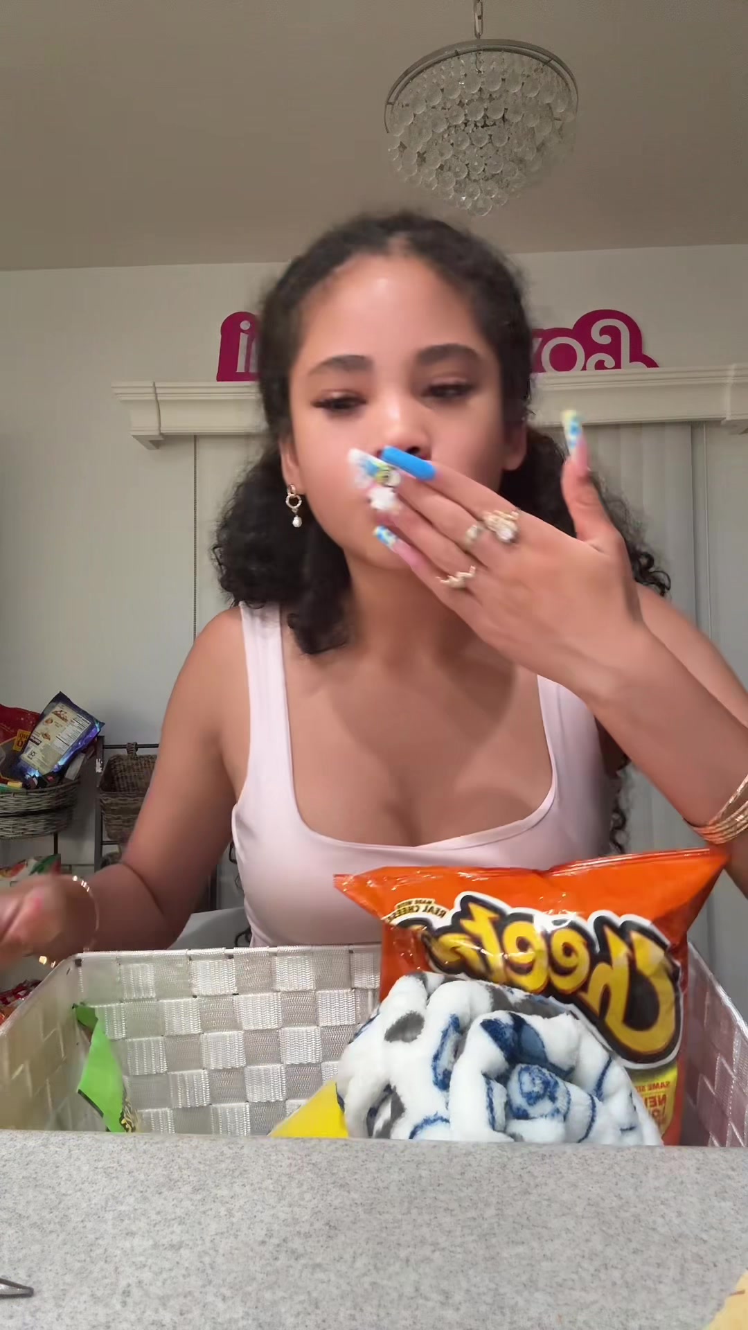 @LovelyJuice23