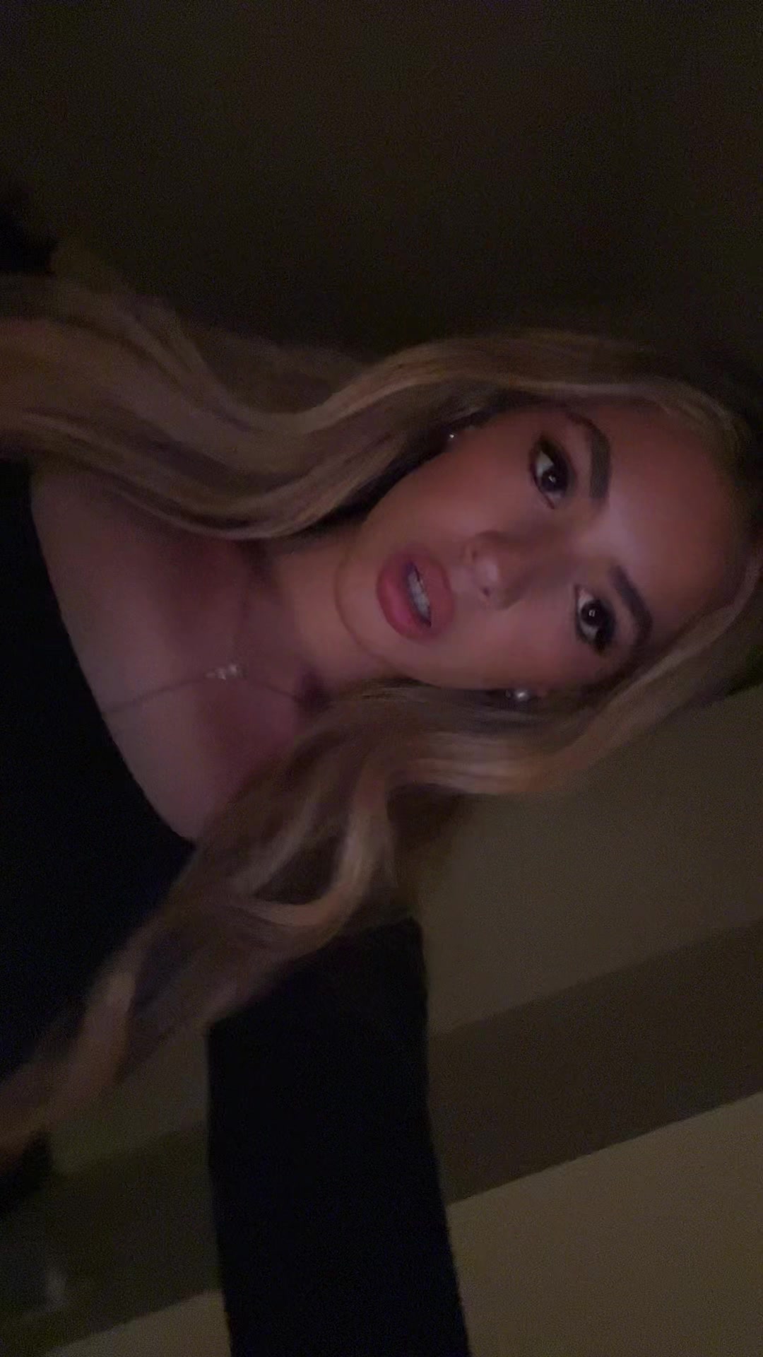 @lala