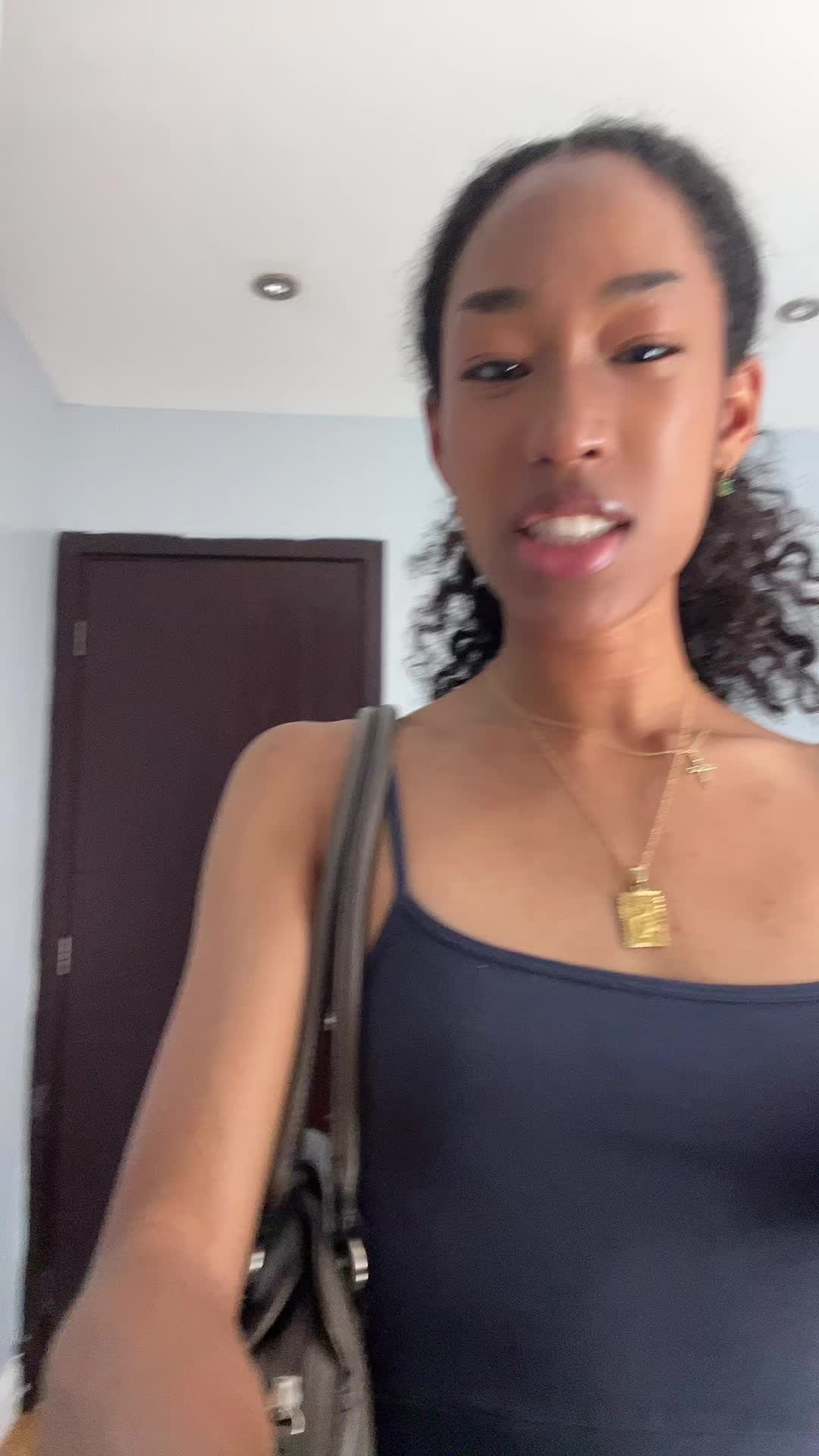 @suelynshitposts