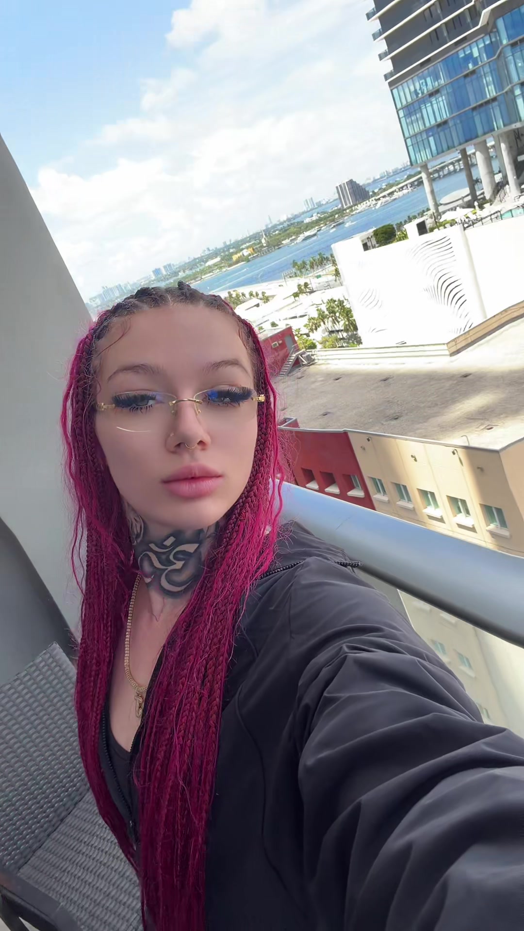 @Soulsnatchaxoxo