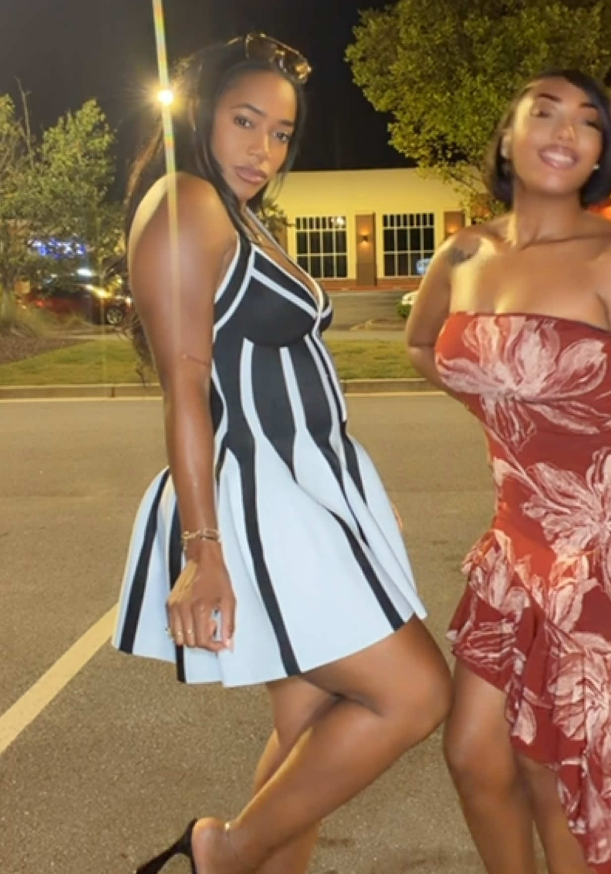 @Lynnluxury | Tall & Curvy