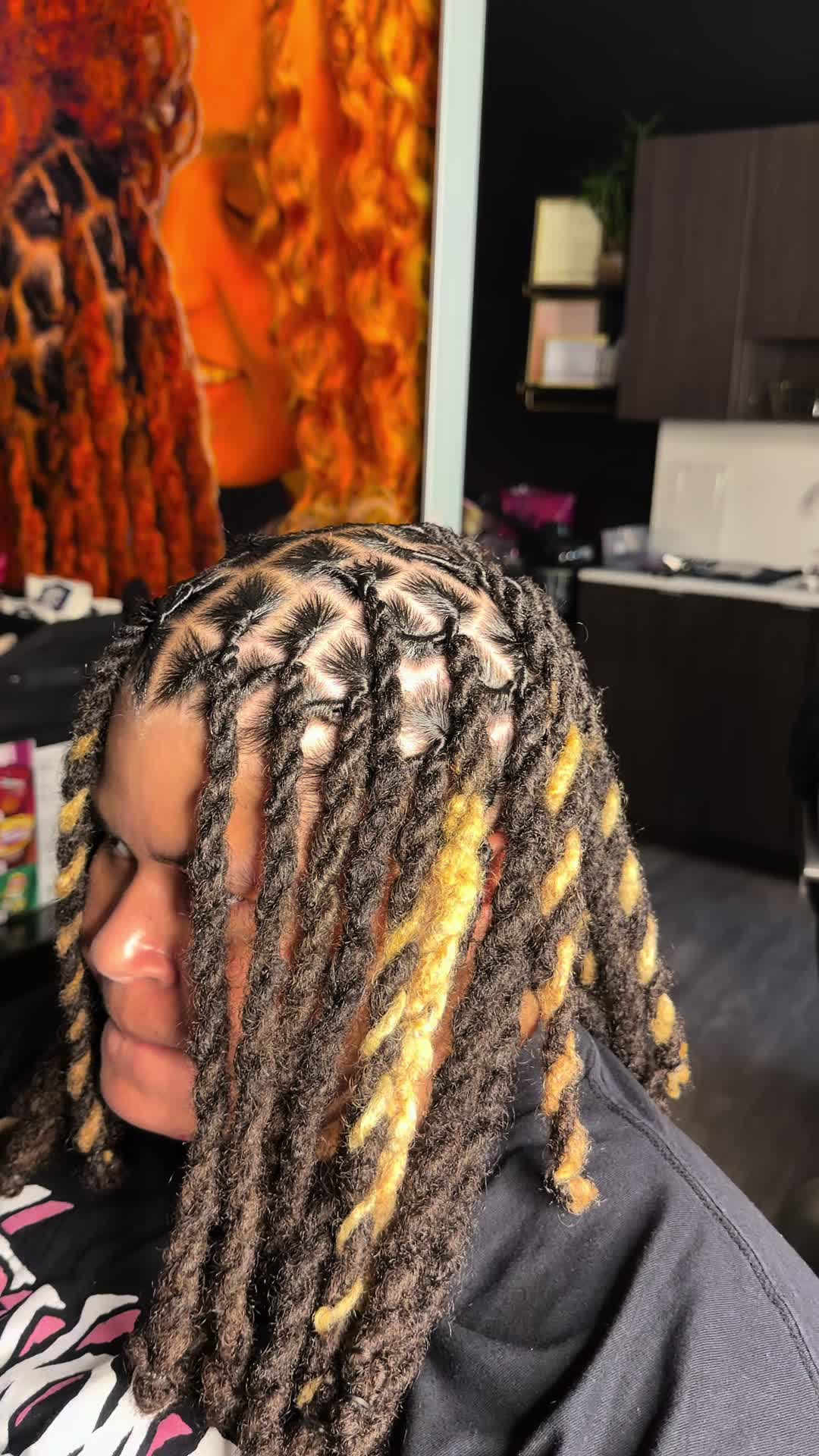 @SC LOCTICIAN 👩🏽🎨 |007T.L.A
