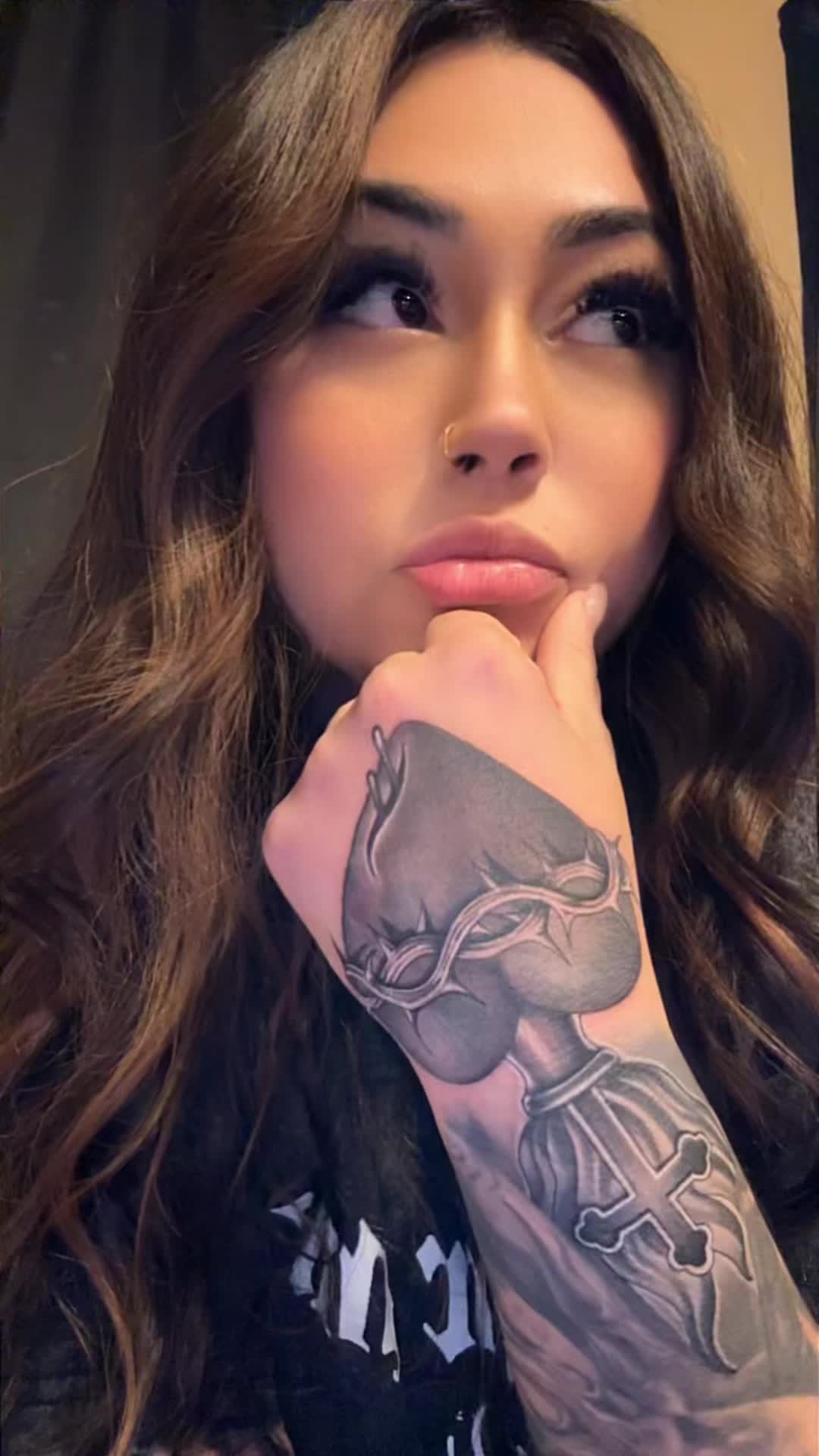 @venusraetx