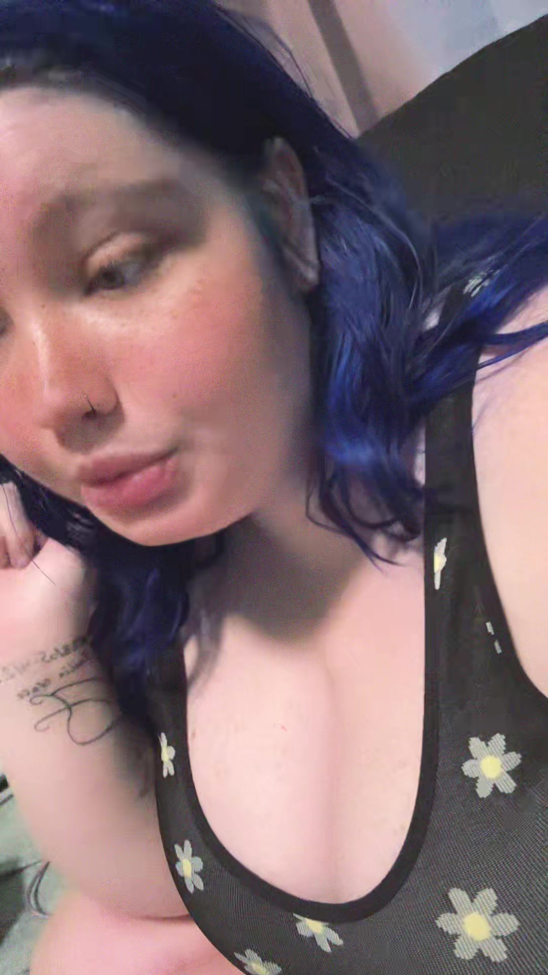 @💜😈HEY_ITZ_CHLOE💅🏻💜