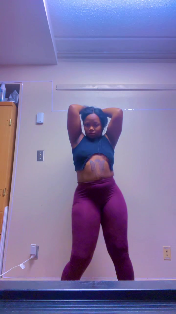 @KookieThePerformer🥠