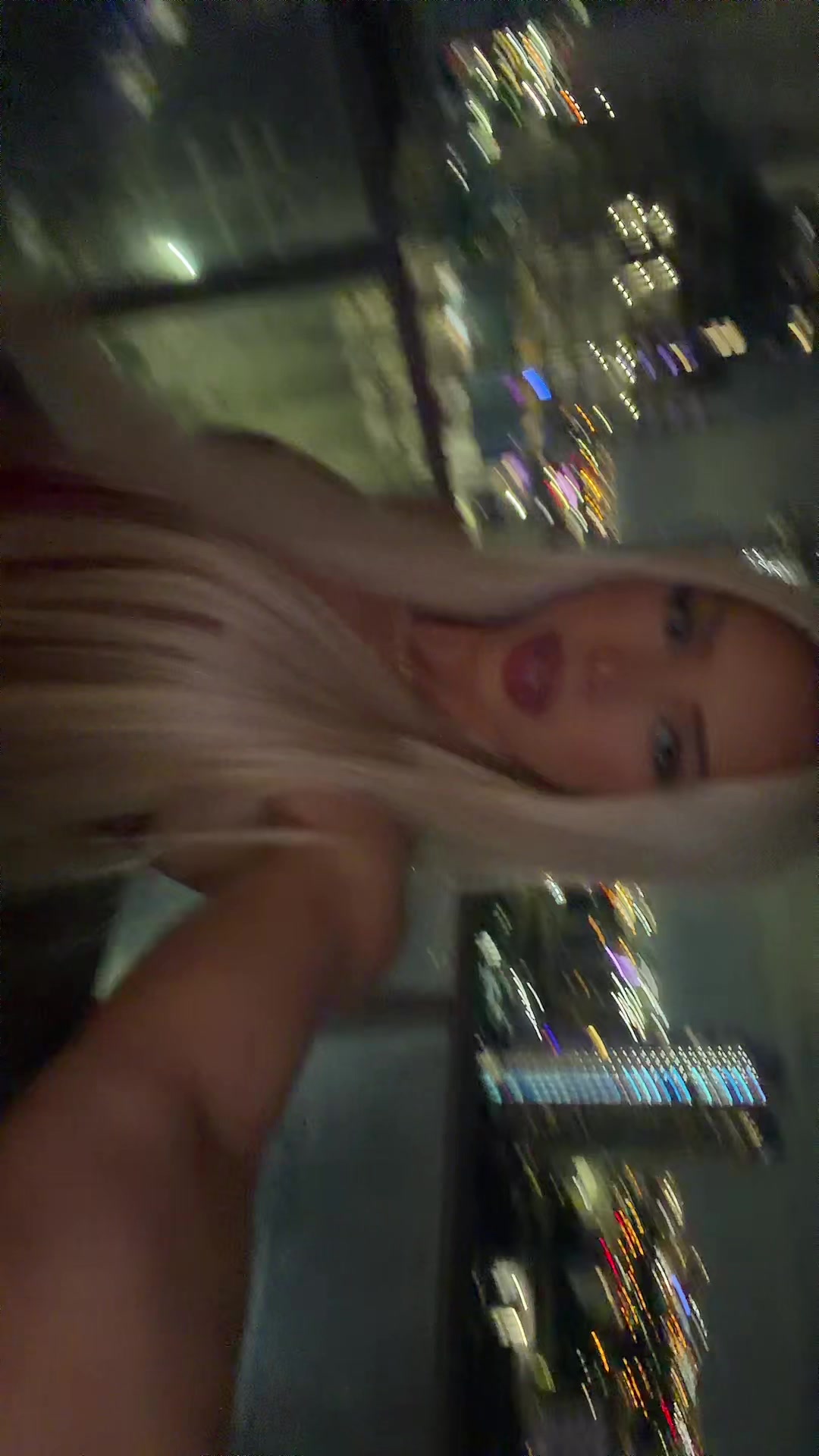 @livloxey