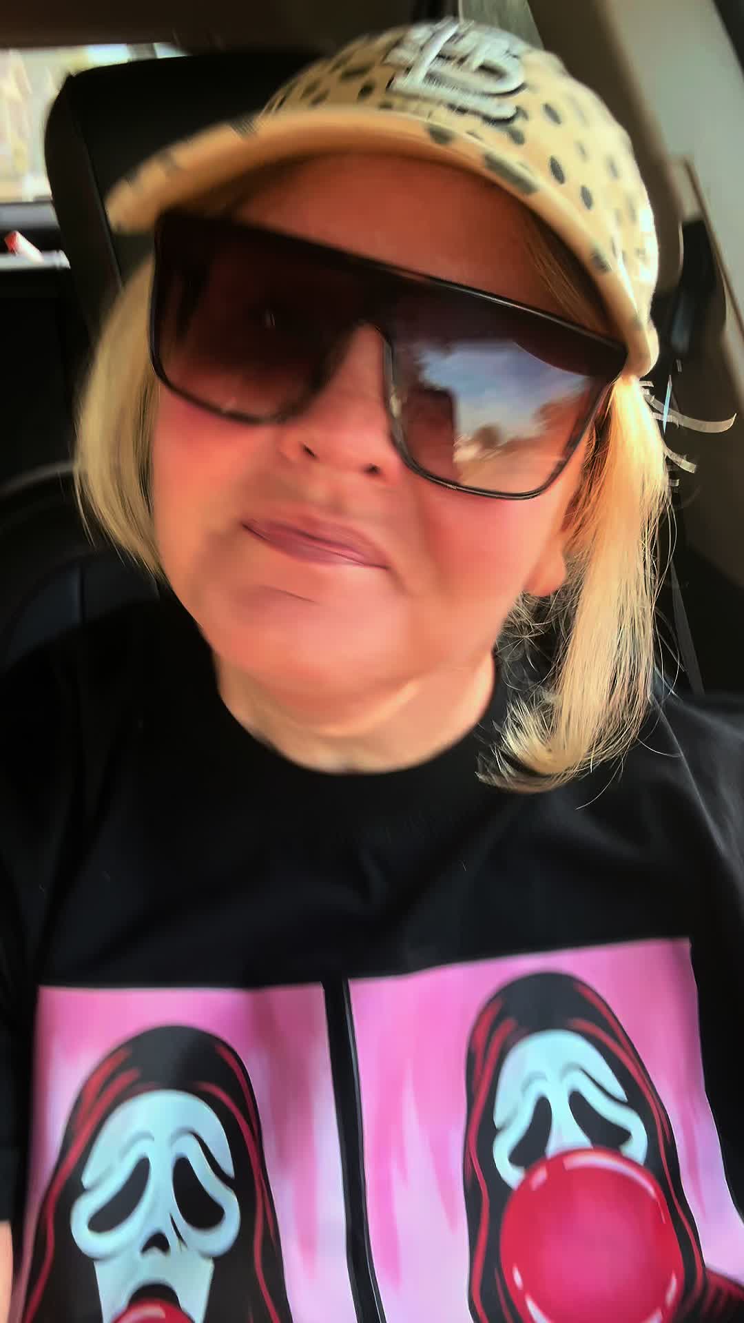 @Lexi Lou💕🪩🫶🌟☮️