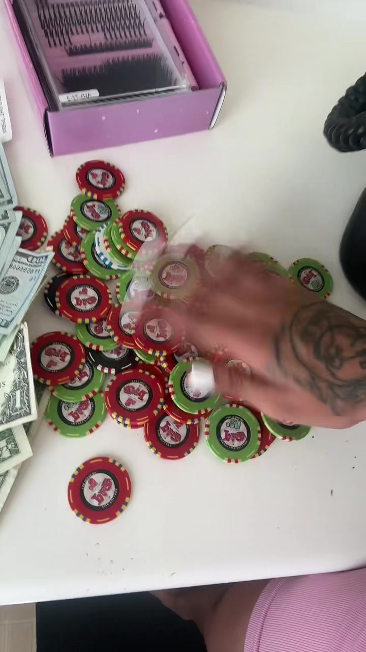 @Aaliyah