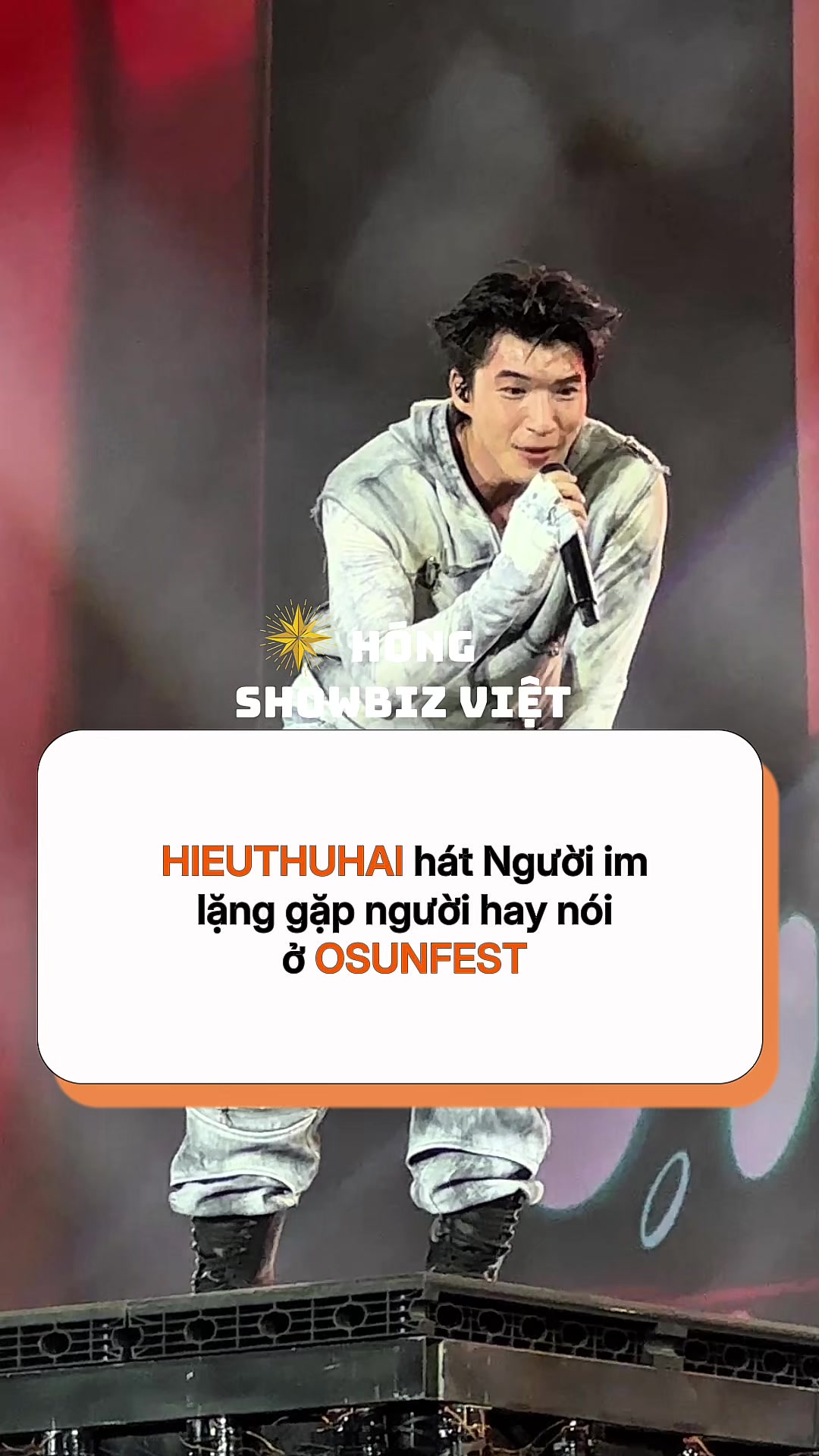 @H&oacute;ng Showbiz Việt
