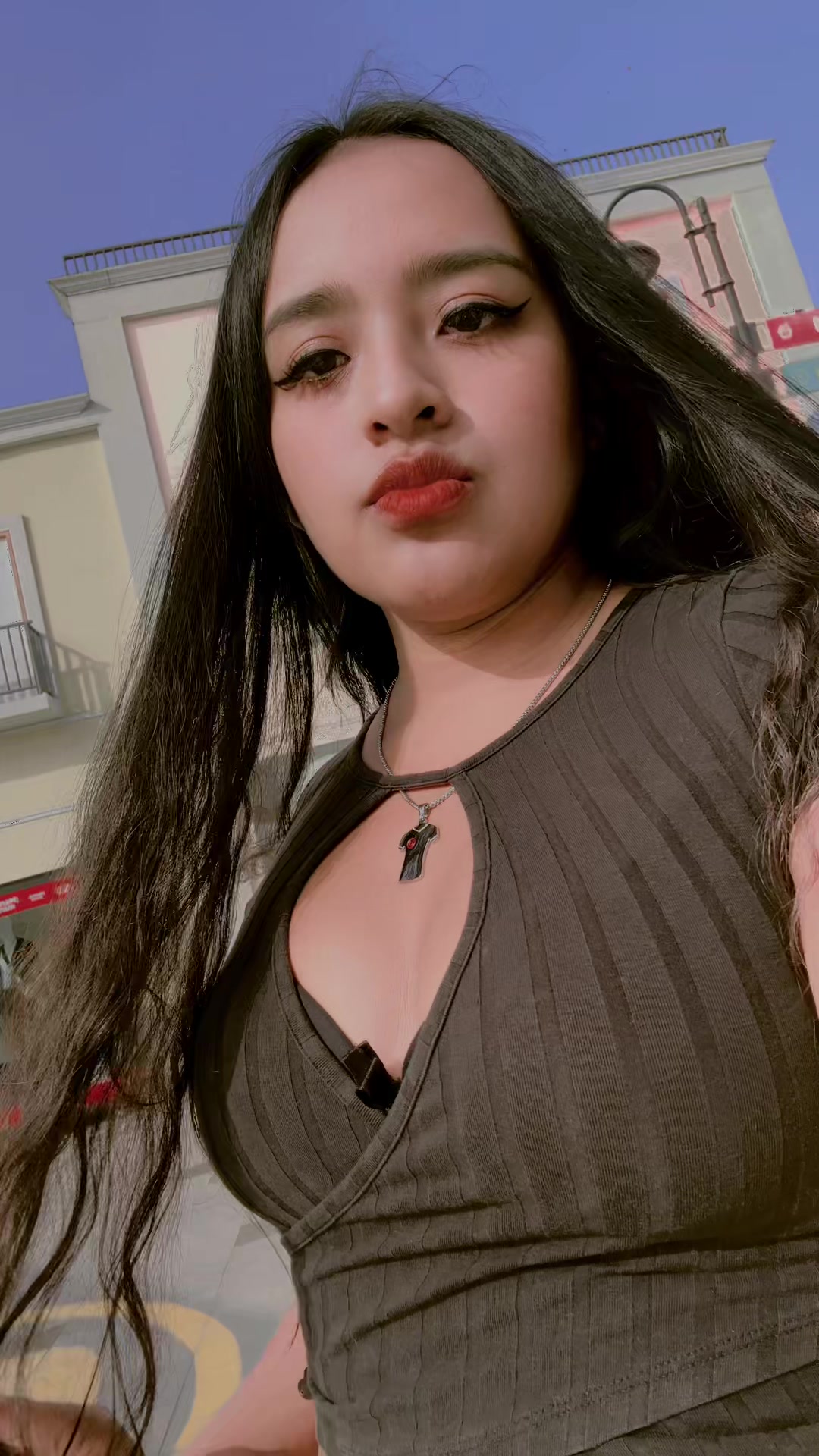 @Mari Castrillon