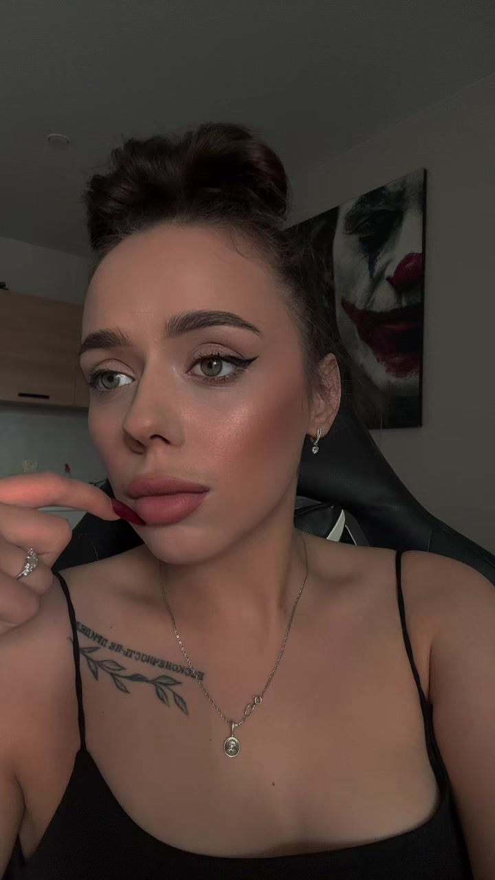 @Nana_8734