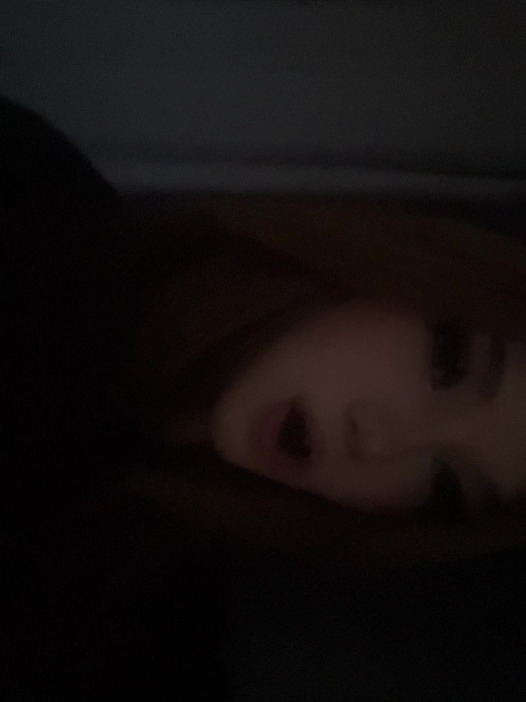 @Lika_2402