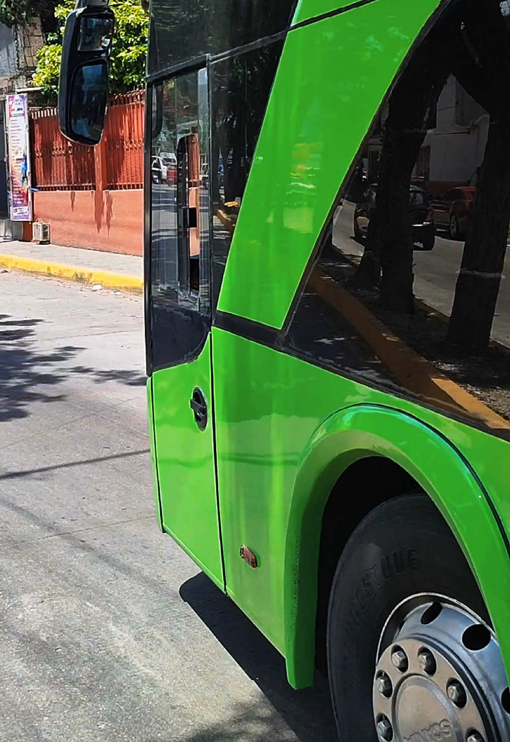 @STEREO&bull;BUS