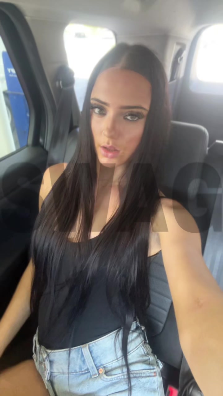 @Sophieee