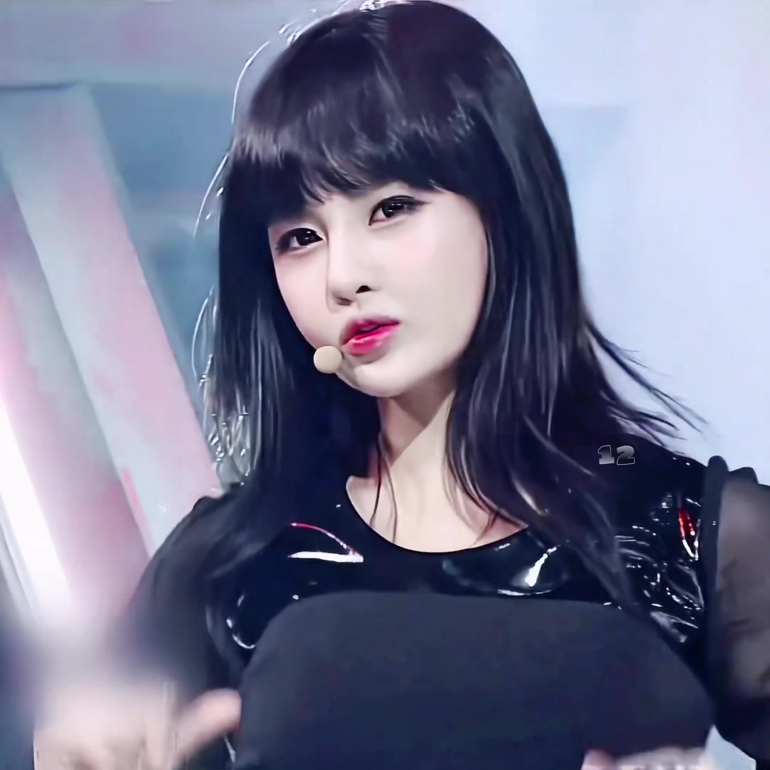 @¹²