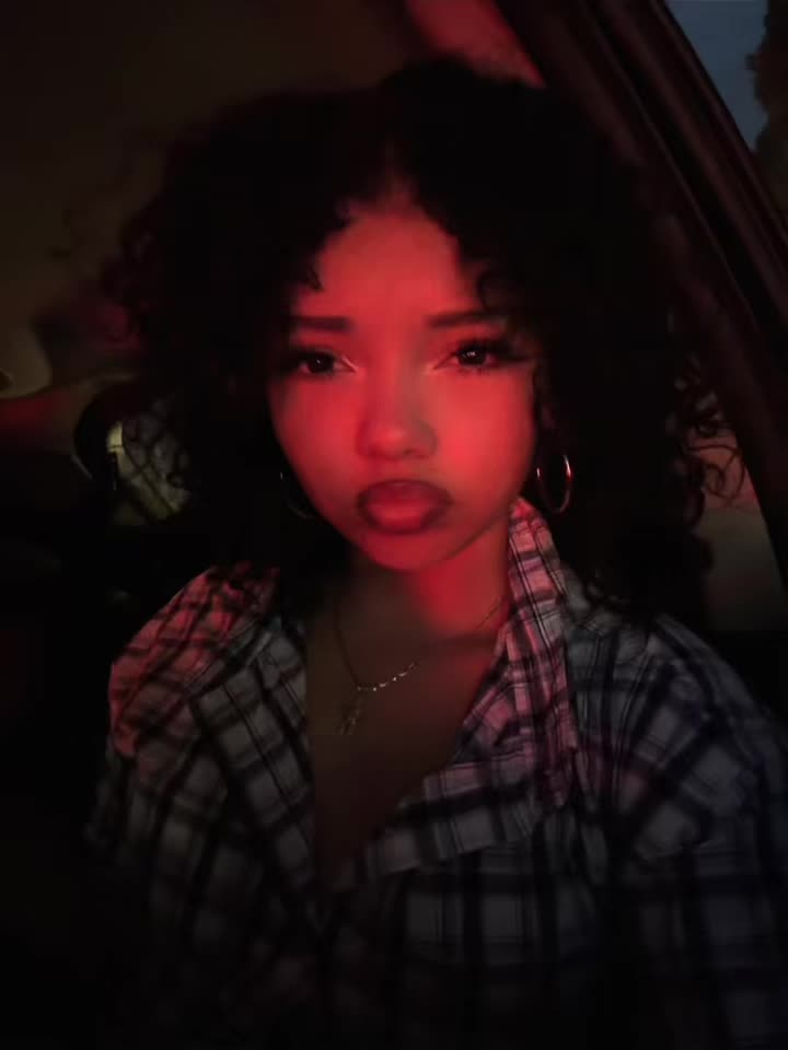 @AUBS🥸