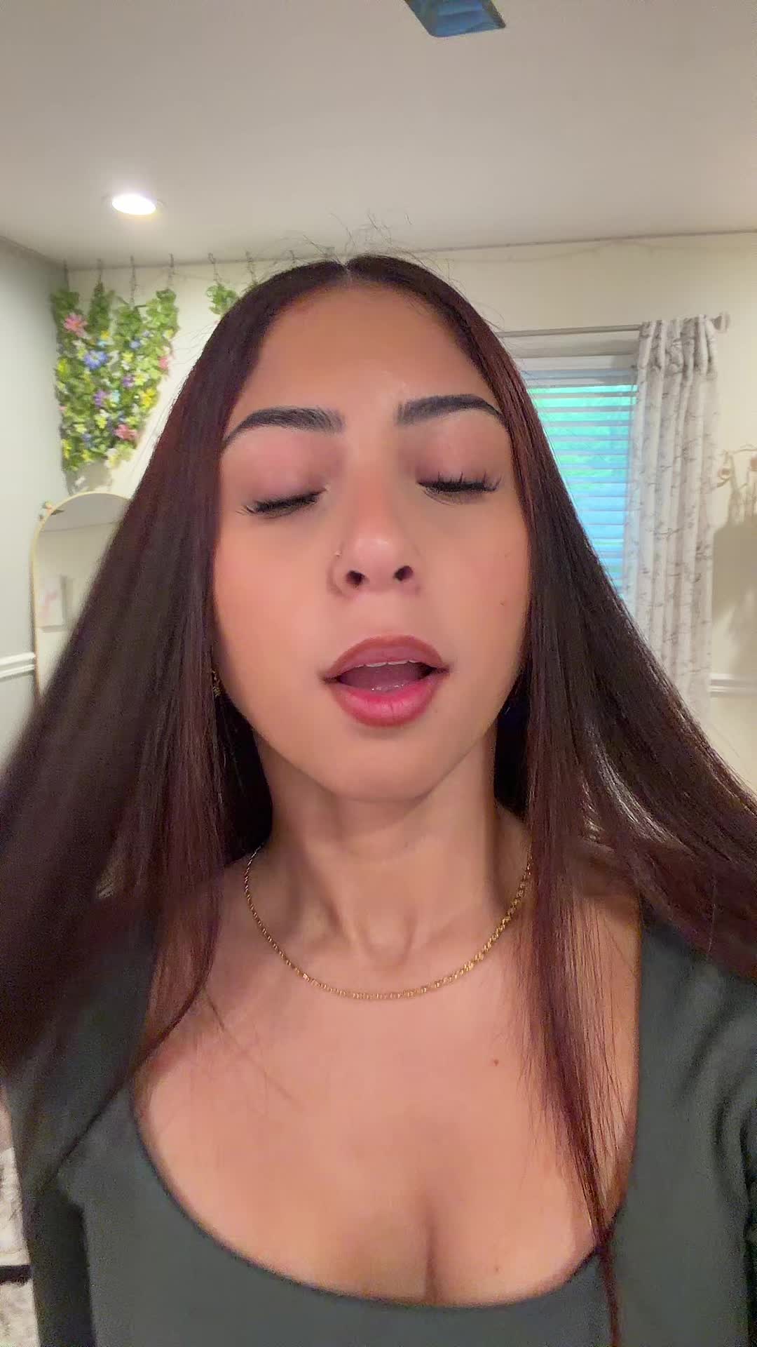 @🩷🎀🦄🌷✨