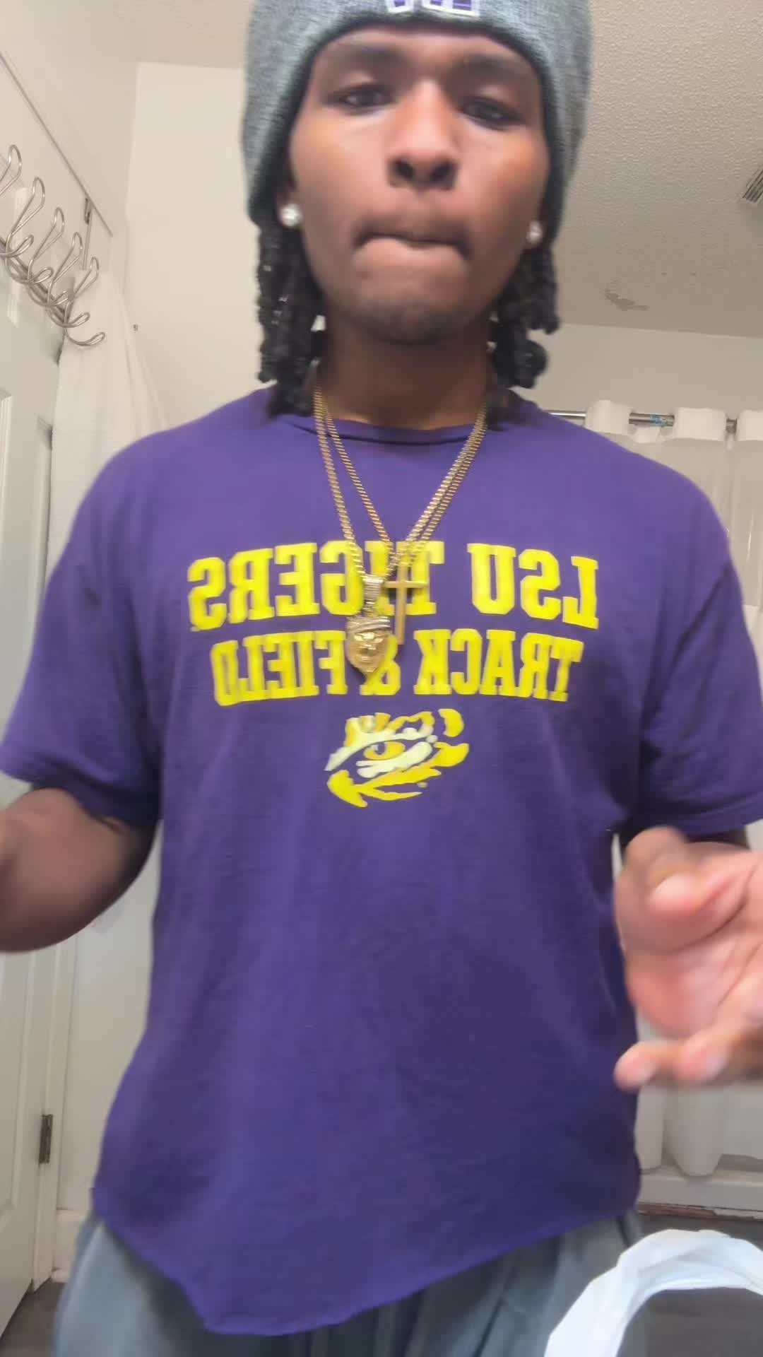 @5foot9lyingdreadhead