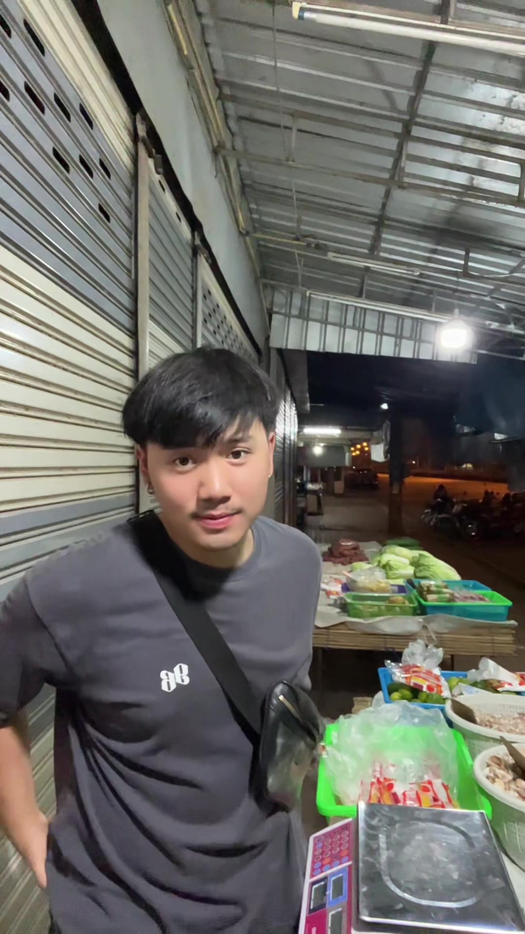 @บัด ดี้.