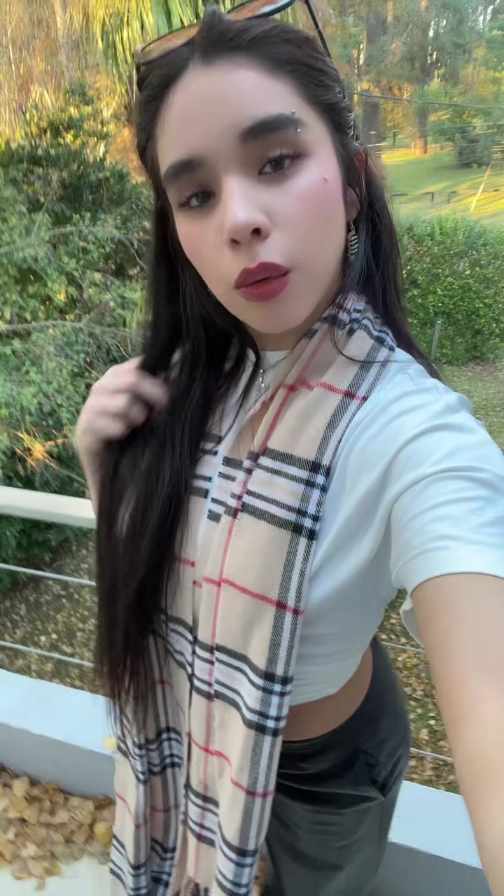 @Dani 🖤