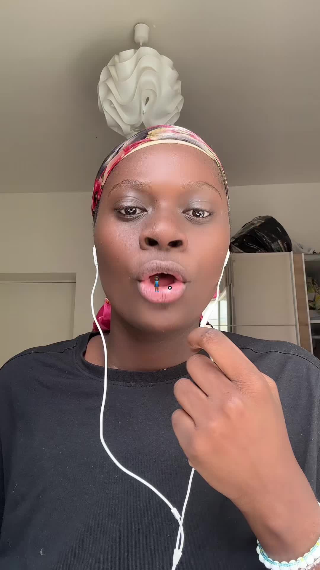 @𝐁𝐈𝐒𝐂𝐔𝐈𝐓𝟐𝐌𝐄𝐑🧜🏾&zwj;♀️