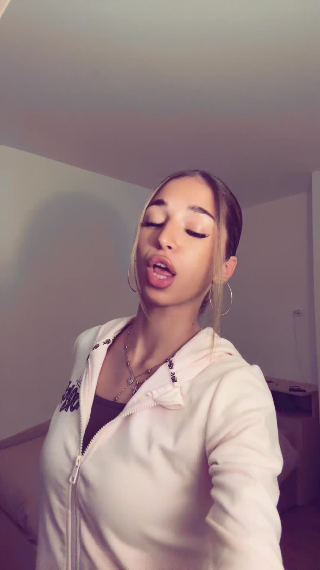 @LS⭐️