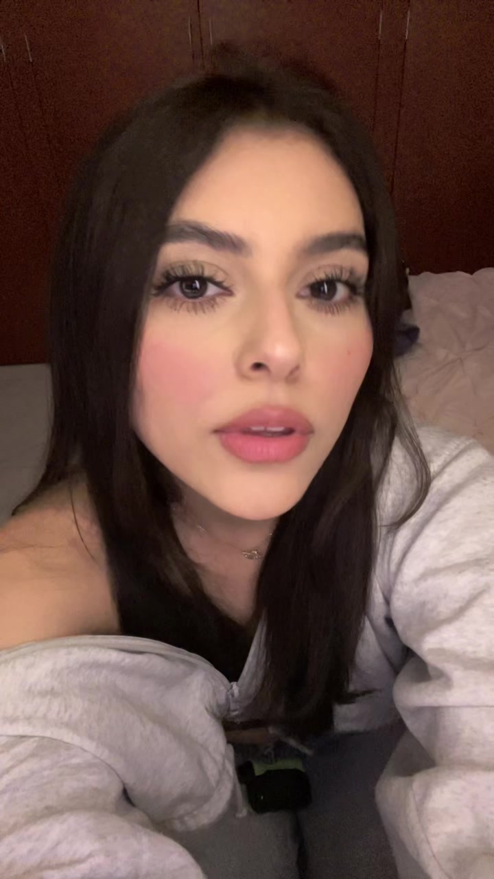 @isavqz7