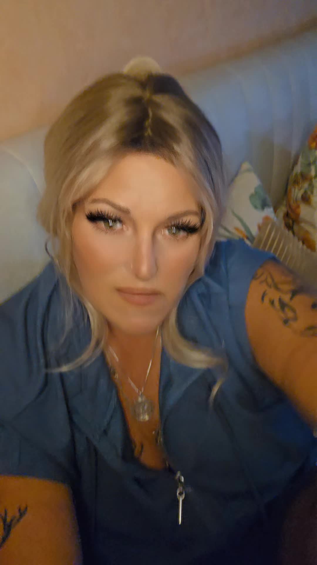 @lalunacute22