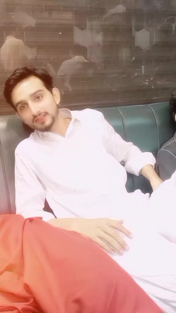 @اکیلا لیکن خوش💝