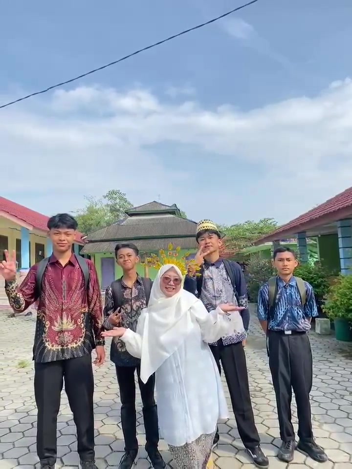 @𝗶𝘅-&alpha; &alpha;𝘄𝗲𝘀𝗼𝗺𝗲 ! ୨ৎ