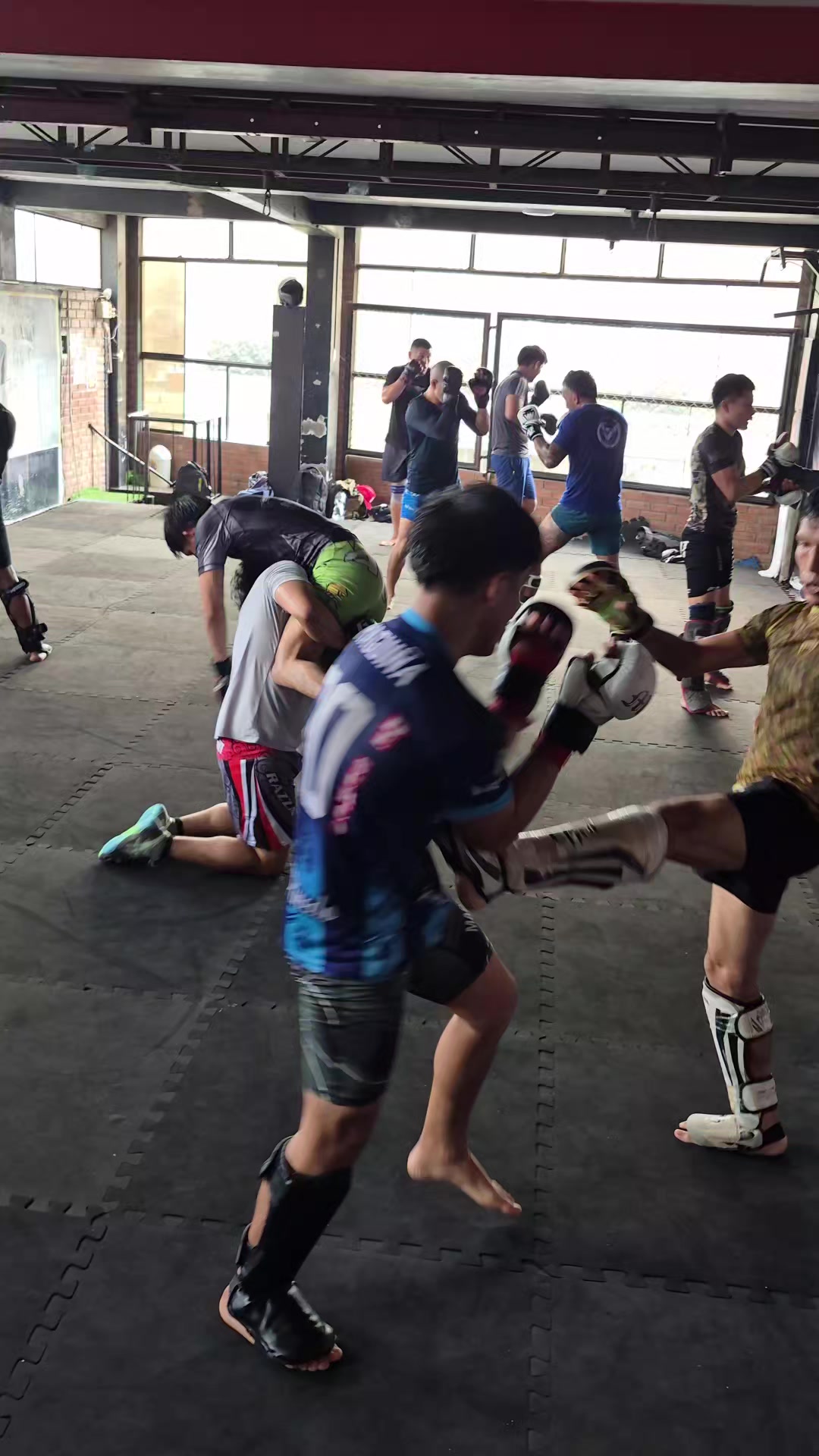 @Maximos Combat Club