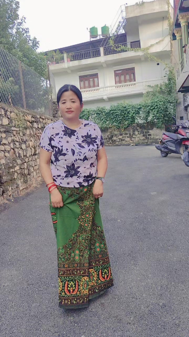 @Maya gurung