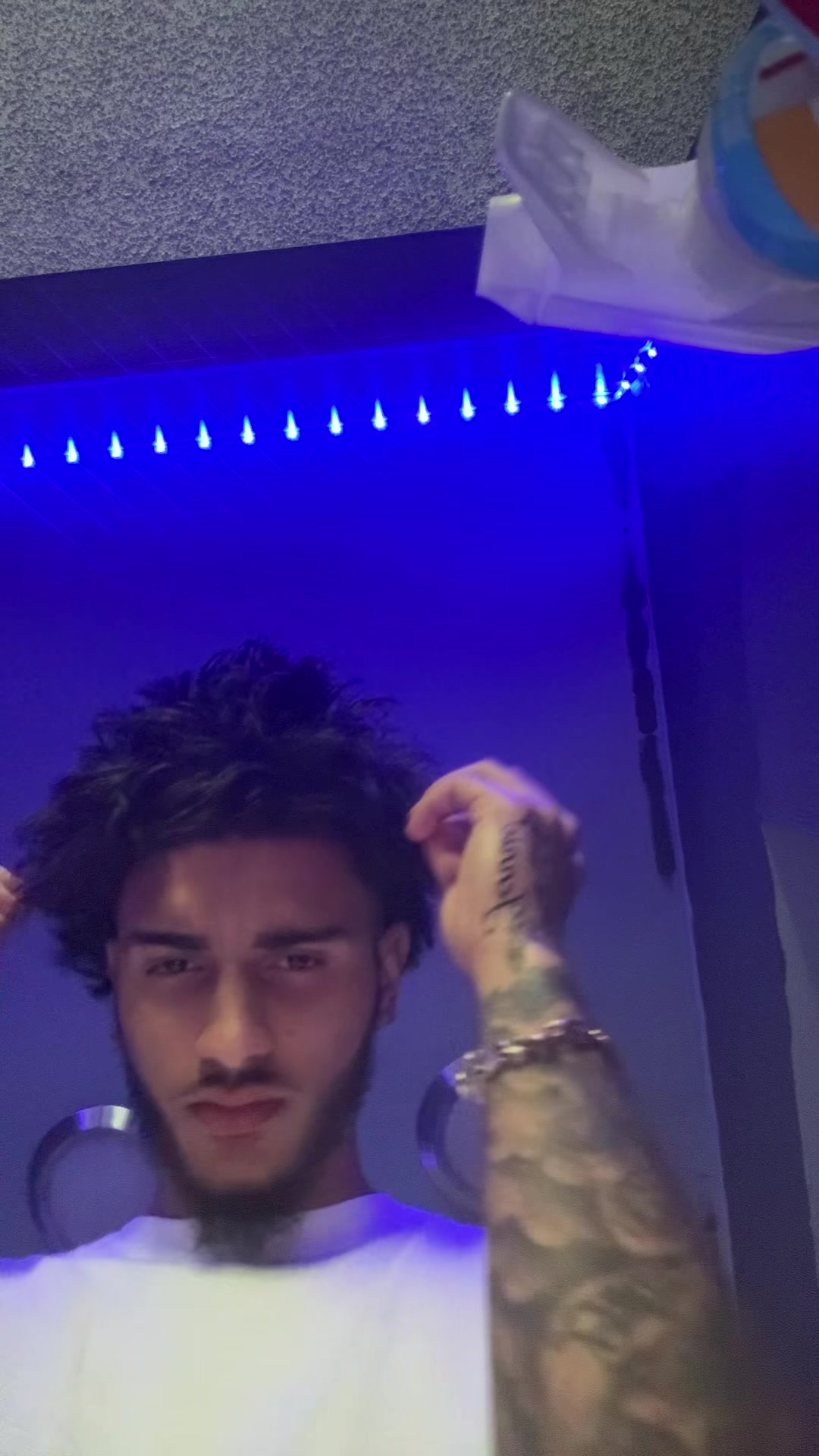 @Lil Izzy🩸