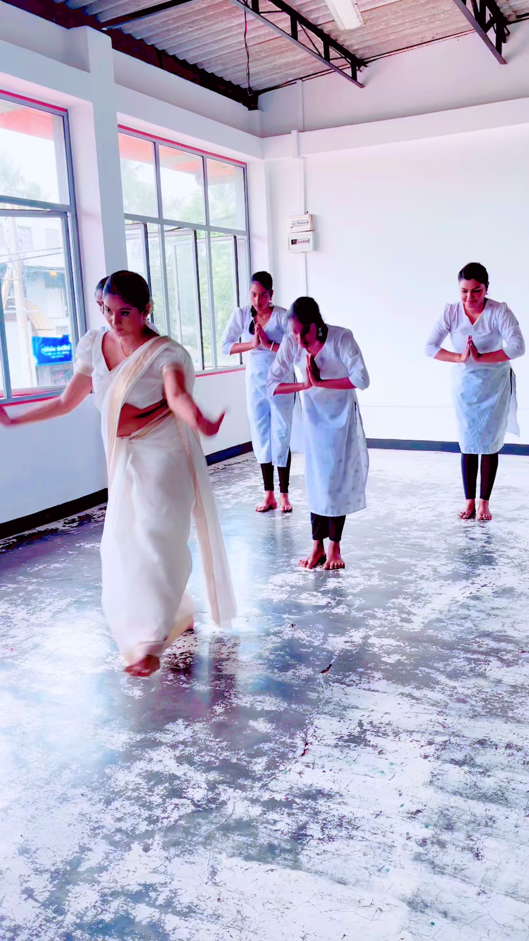 @DhanuPerera