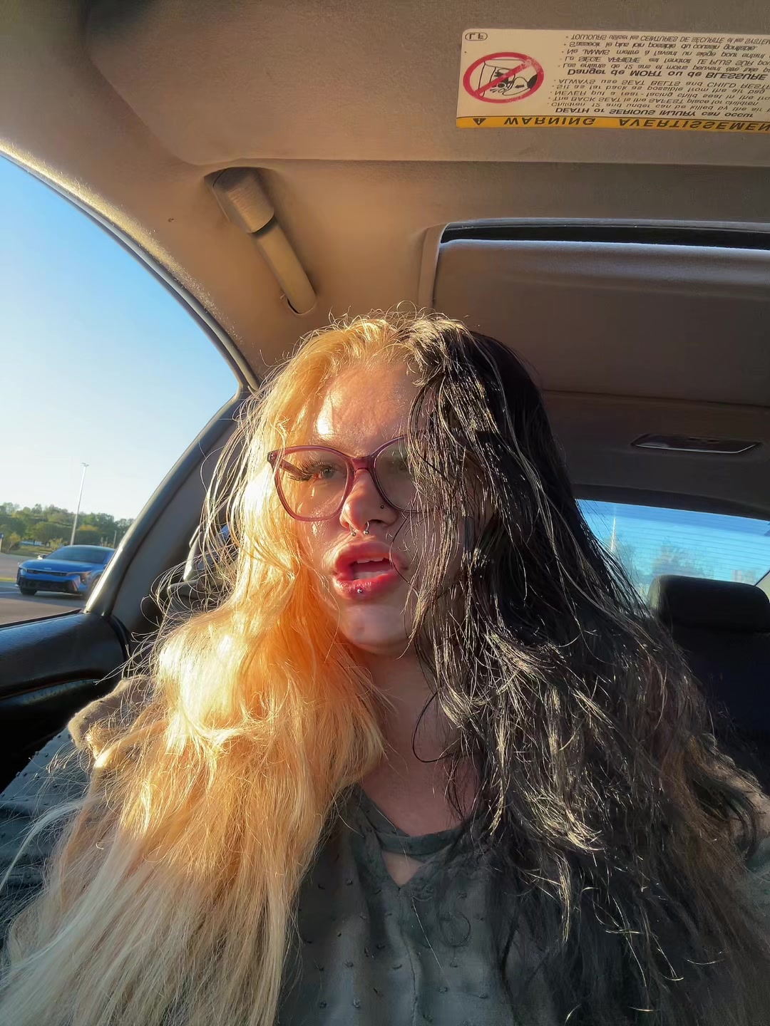 @Liv