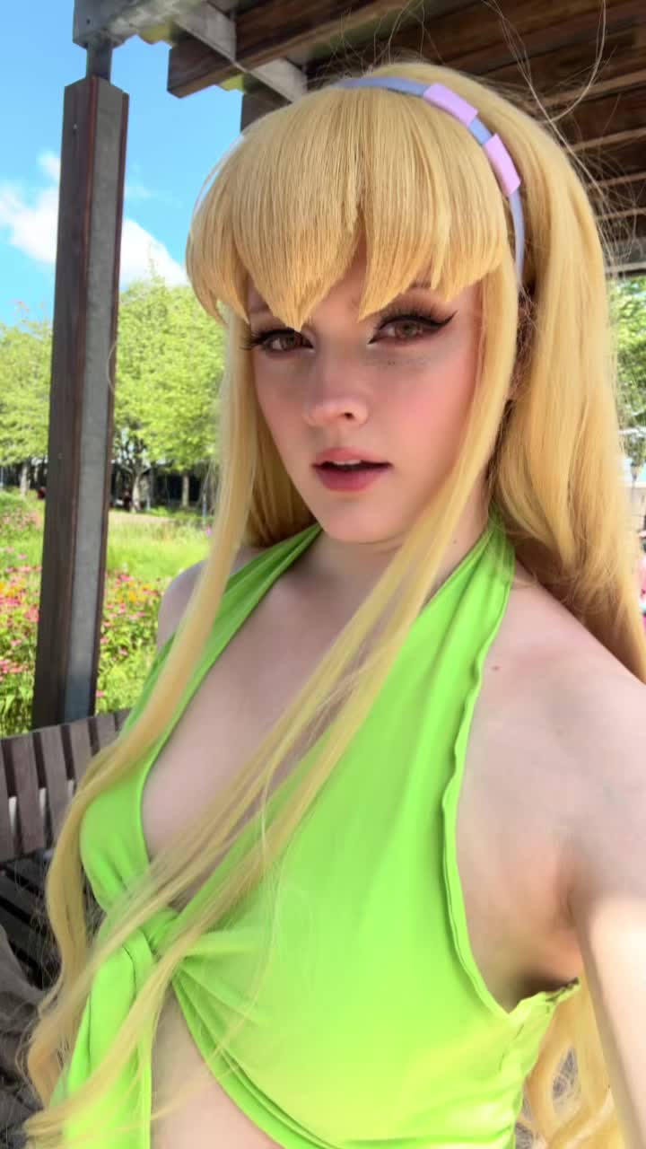 @Blaze_Cosplayz