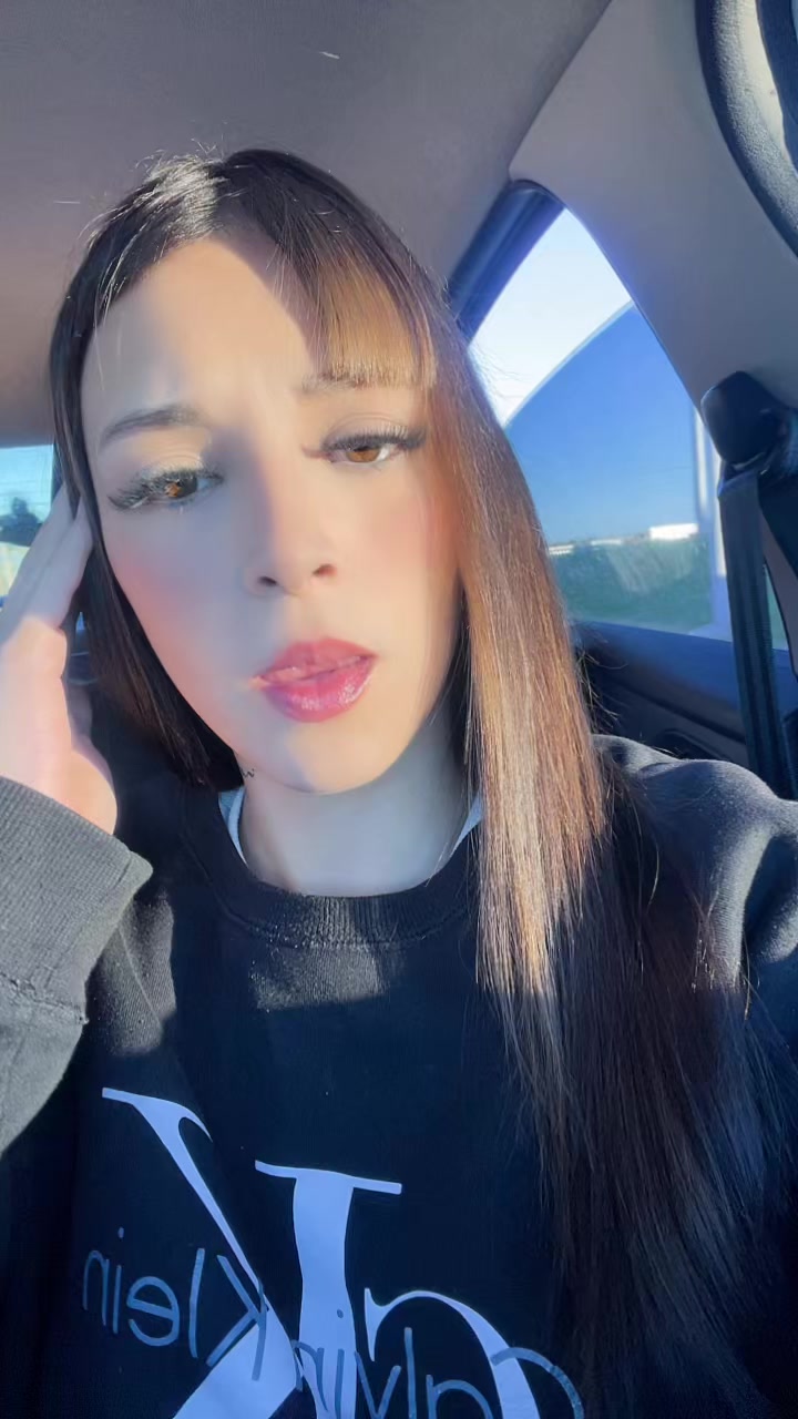 @32𝒶𝓂𝒷𝒾𝓉𝒶𝒶🎀