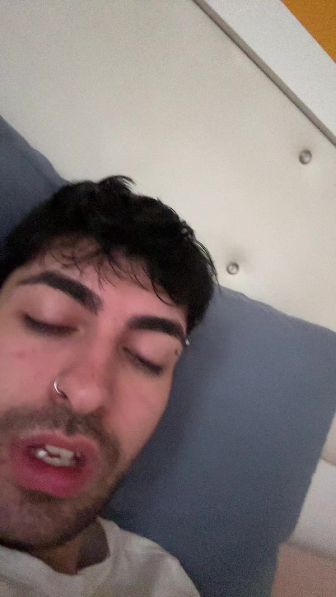 @emre/esengül yırtıkferyat
