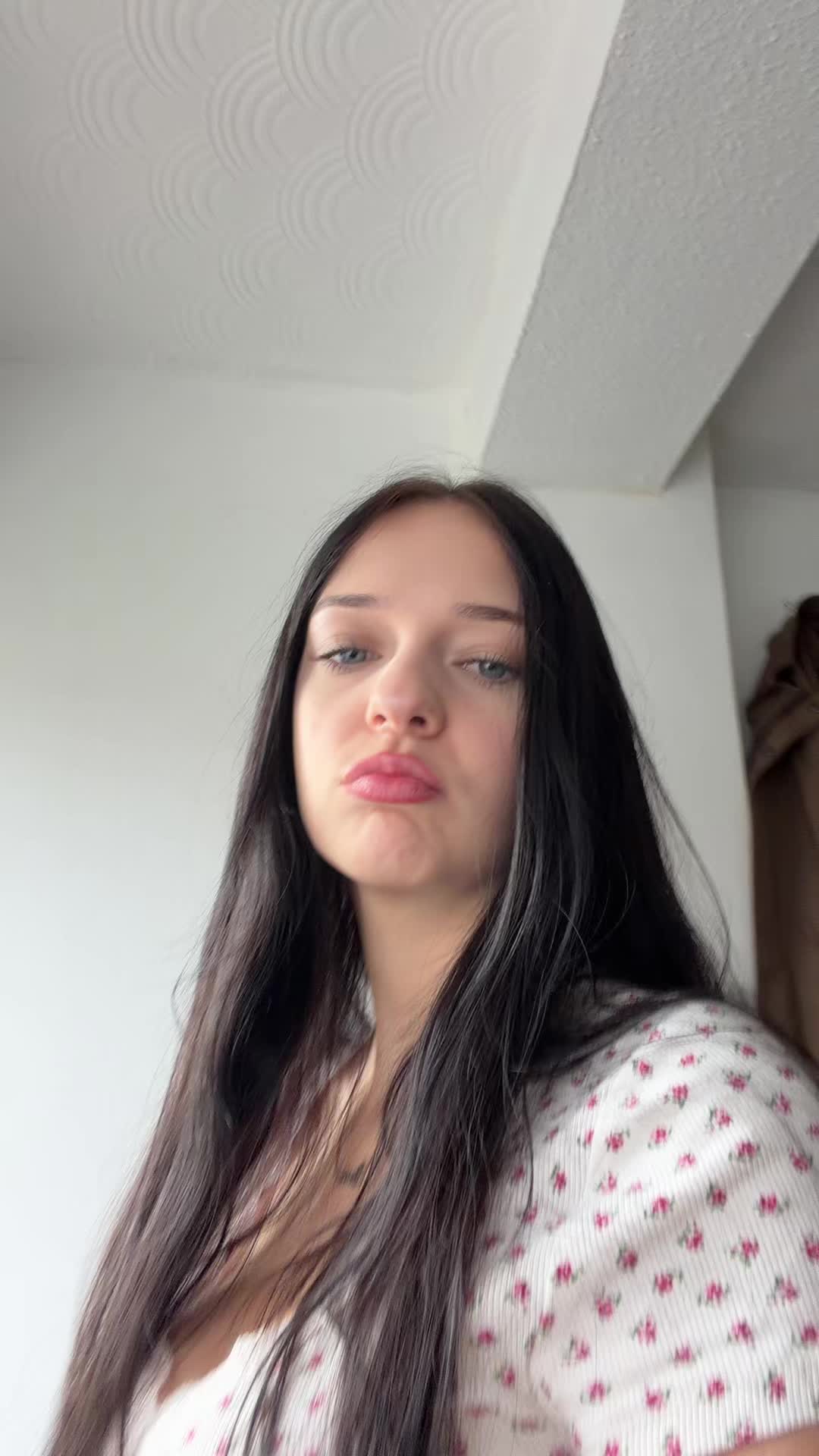 @kaitlyn ᵇᵉ